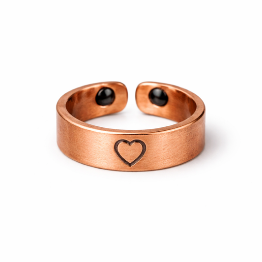 Anillo de Cobre con Imanes de Neodimio y Corazón Grabado – Conexión y equilibrio con intención